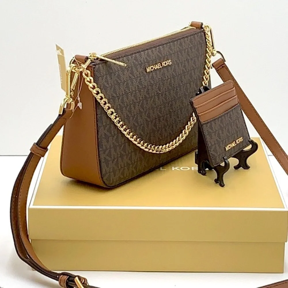 MICHAEL KORS GIFTABLE SHOULDER BAG & CARD HOLDER BOXED SET Brown signature NWT